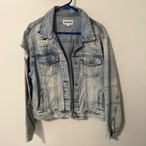 ❤️ Vigoss Destructed Denim Trucker Jacket
